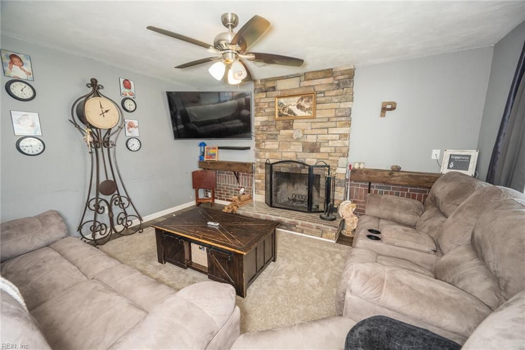 Photo of 1425 Glendale Avenue, Chesapeake, VA 23323 (MLS # 10632098)