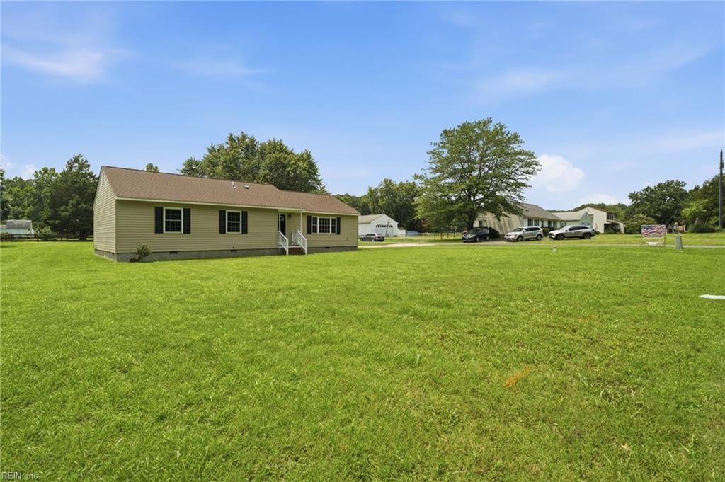 Photo of 4607 Rochambeau Drive, Williamsburg, VA 23188 (MLS # 10644502)