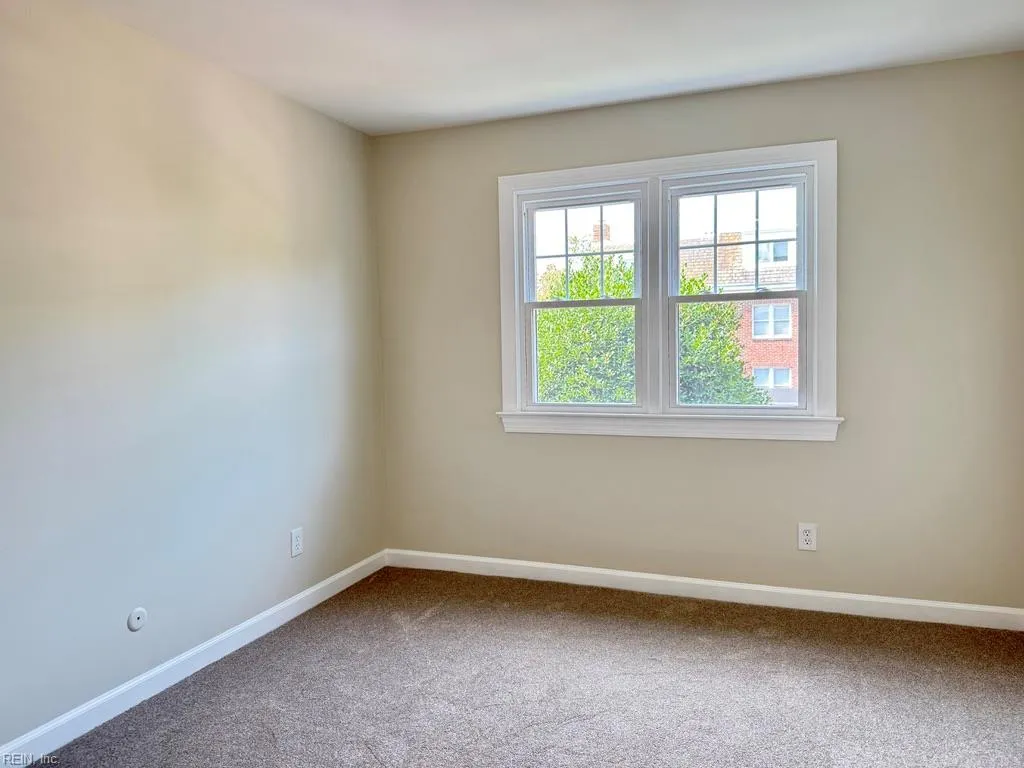 Norfolk, Virginia 23517, United States, 3 Bedrooms Bedrooms, ,3 BathroomsBathrooms,Residential,Active,182498