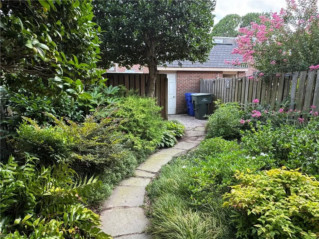 Norfolk, Virginia 23517, United States, 3 Bedrooms Bedrooms, ,3 BathroomsBathrooms,Residential,Active,182498