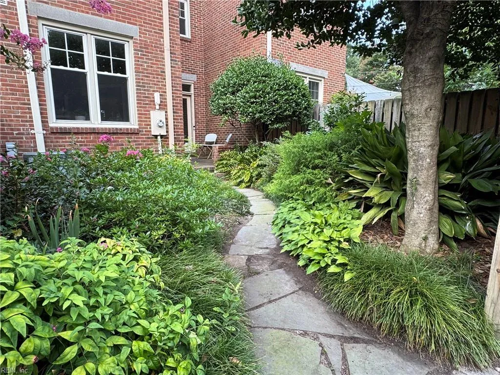 Norfolk, Virginia 23517, United States, 3 Bedrooms Bedrooms, ,3 BathroomsBathrooms,Residential,Active,182498