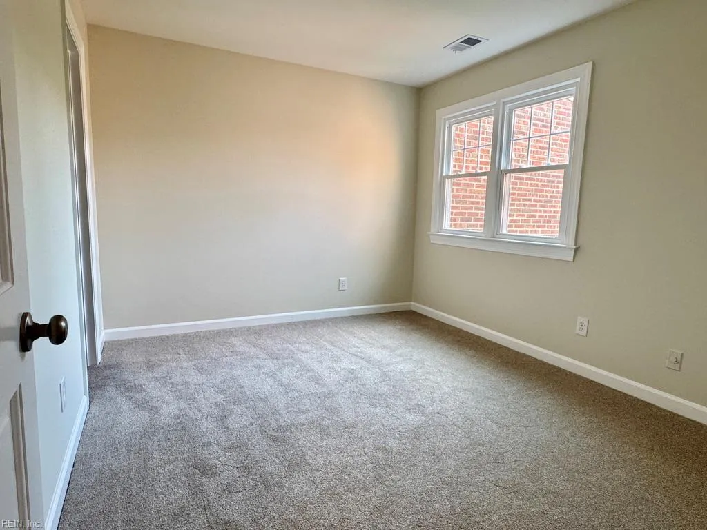 Norfolk, Virginia 23517, United States, 3 Bedrooms Bedrooms, ,3 BathroomsBathrooms,Residential,Active,182498