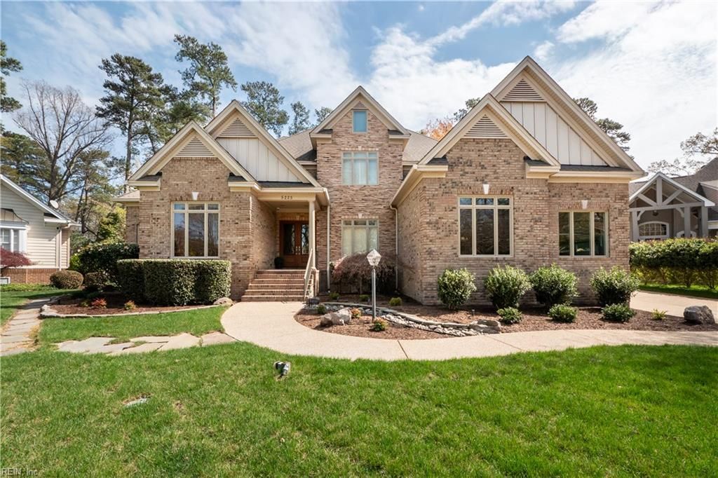 Photo of 5225 Regatta Pointe Road, Suffolk, VA 23435 (MLS # 10626858)