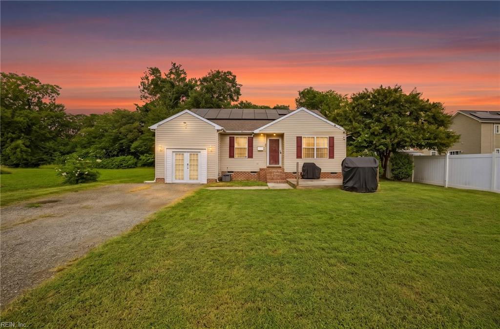 Photo of 600 Dale Street, Hampton, VA 23661 (MLS # 10654563)