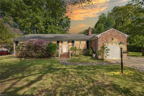 Photo of 86 Boxley Boulevard, Newport News, VA 23602 (MLS # 10631530)