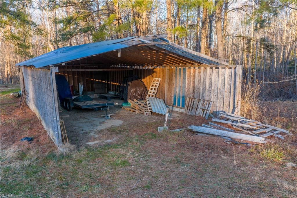 Photo of 9744 Runninghorse Lane, Gloucester, VA 23061 (MLS # 10617600)