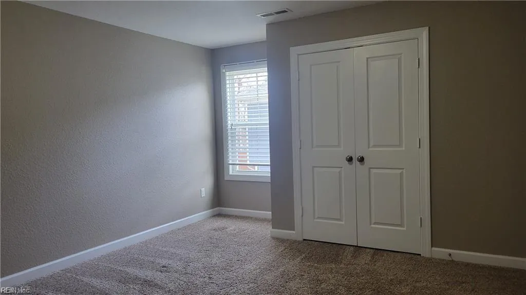 Virginia Beach, Virginia 23454, United States, 3 Bedrooms Bedrooms, ,3 BathroomsBathrooms,Residential,Pending,2195