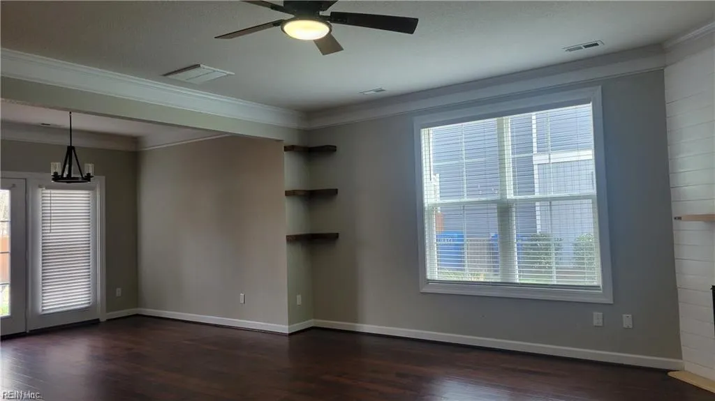 Virginia Beach, Virginia 23454, United States, 3 Bedrooms Bedrooms, ,3 BathroomsBathrooms,Residential,Pending,2195