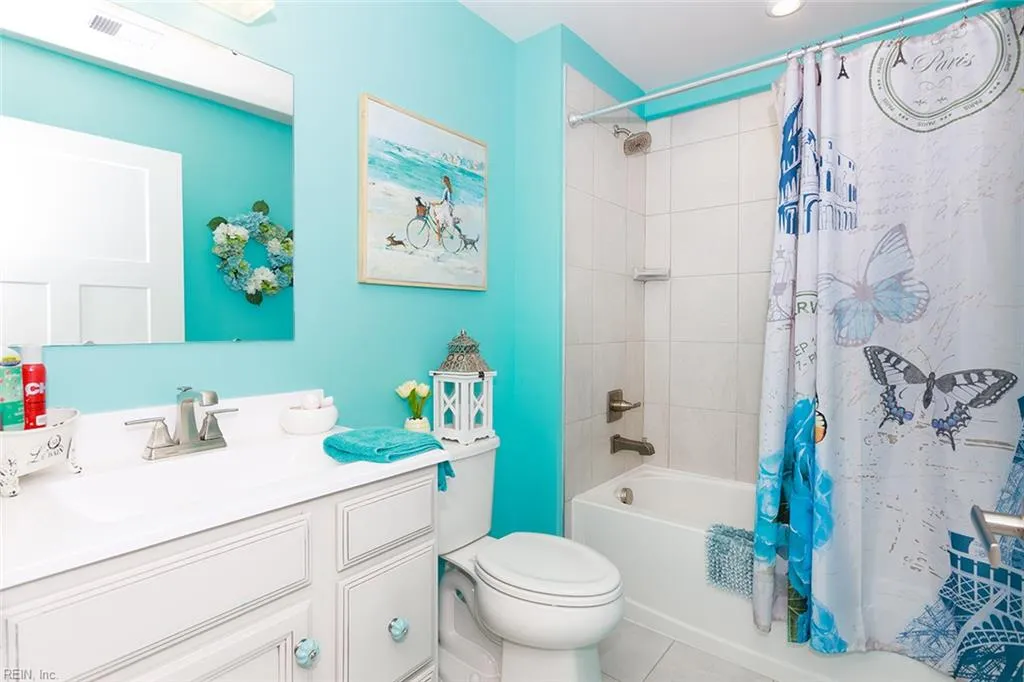 Gloucester, Virginia 23061, United States, 3 Bedrooms Bedrooms, ,2 BathroomsBathrooms,Residential,Active,197652