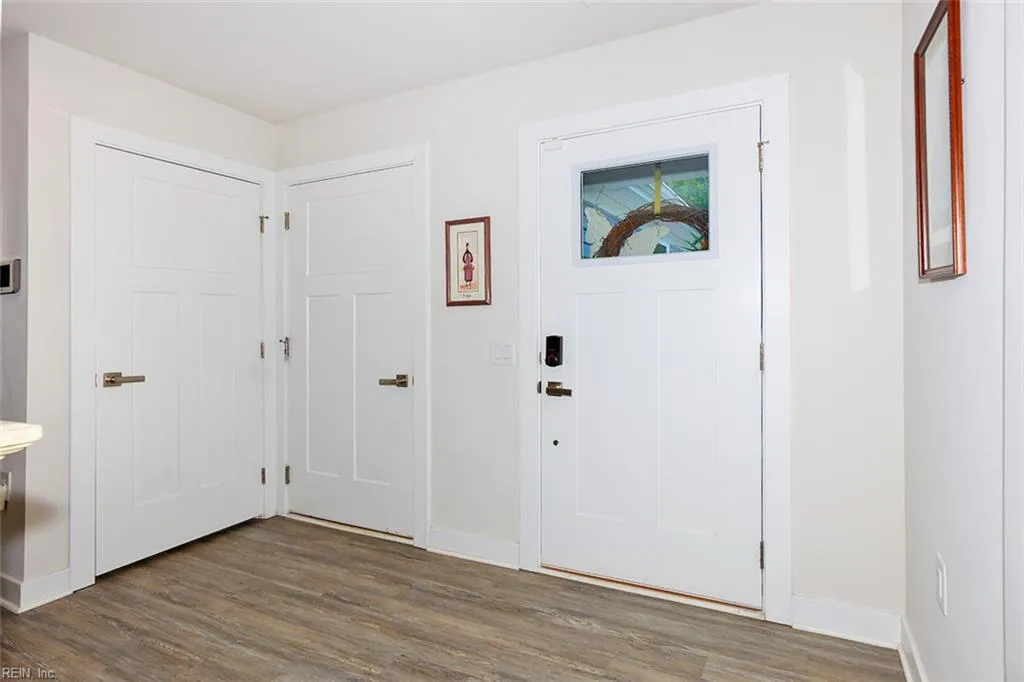 Gloucester, Virginia 23061, United States, 3 Bedrooms Bedrooms, ,2 BathroomsBathrooms,Residential,Active,197652