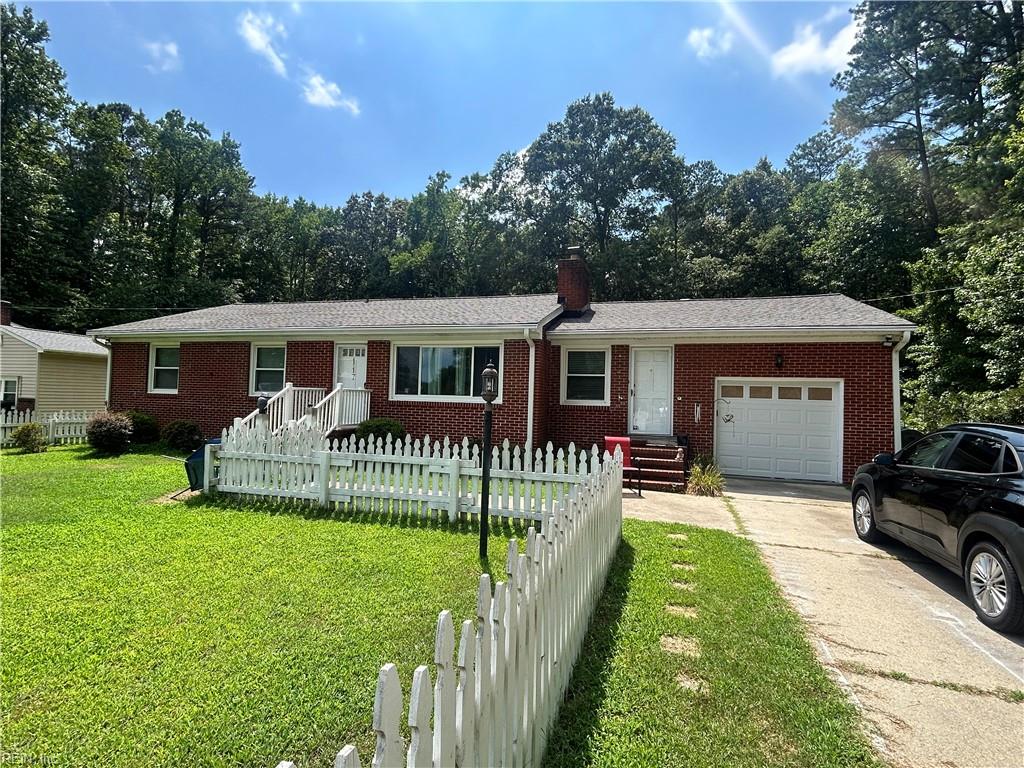 Photo of 117 Wornom Drive, Seaford, VA 23696 (MLS # 10646276)