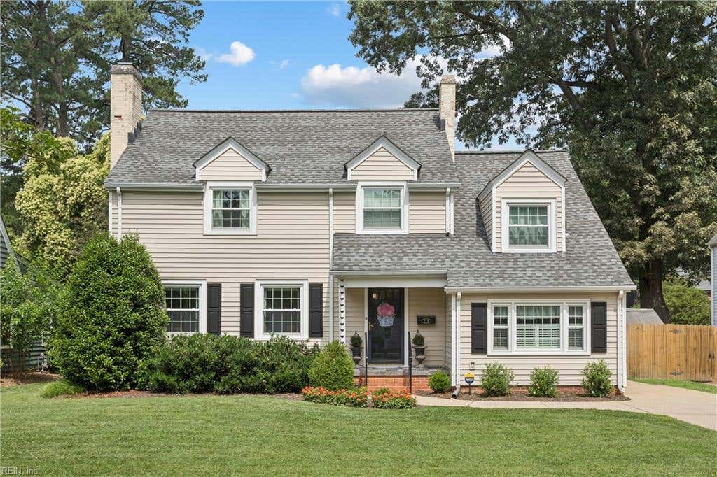 Photo of 25 Shirley Road, Newport News, VA 23601 (MLS # 10650174)