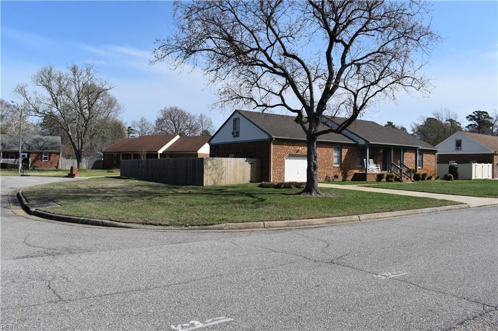 Photo of 712 Waterstock Court, Chesapeake, VA 23322 (MLS # 10624751)