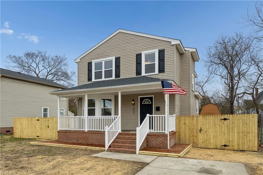 Photo of 1621 Elm Avenue, Portsmouth, VA 23704 (MLS # 10619275)