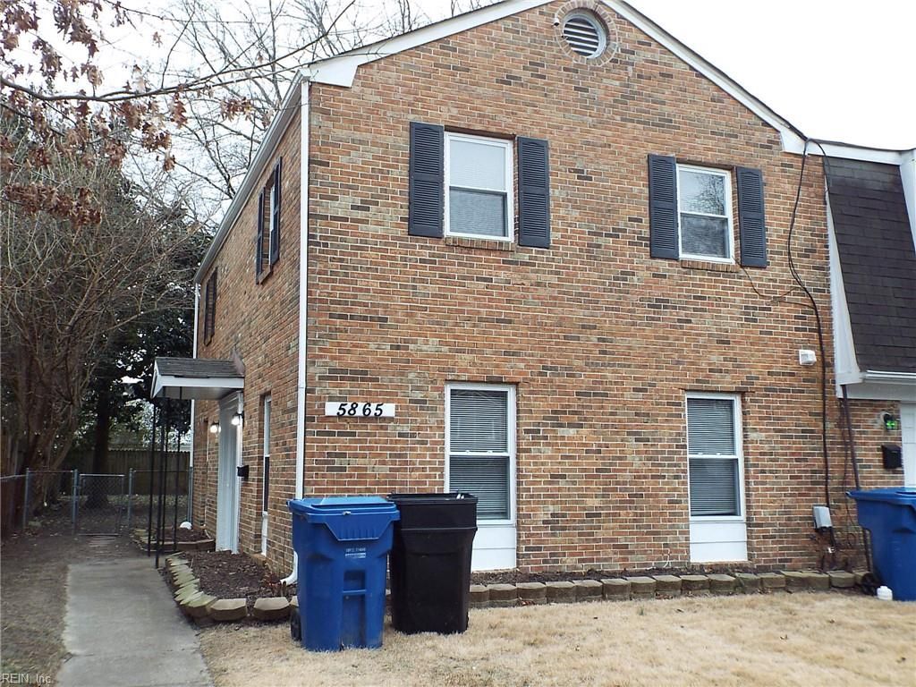 Photo of 5865 Pickering Street, Virginia Beach, VA 23462 (MLS # 10618348)