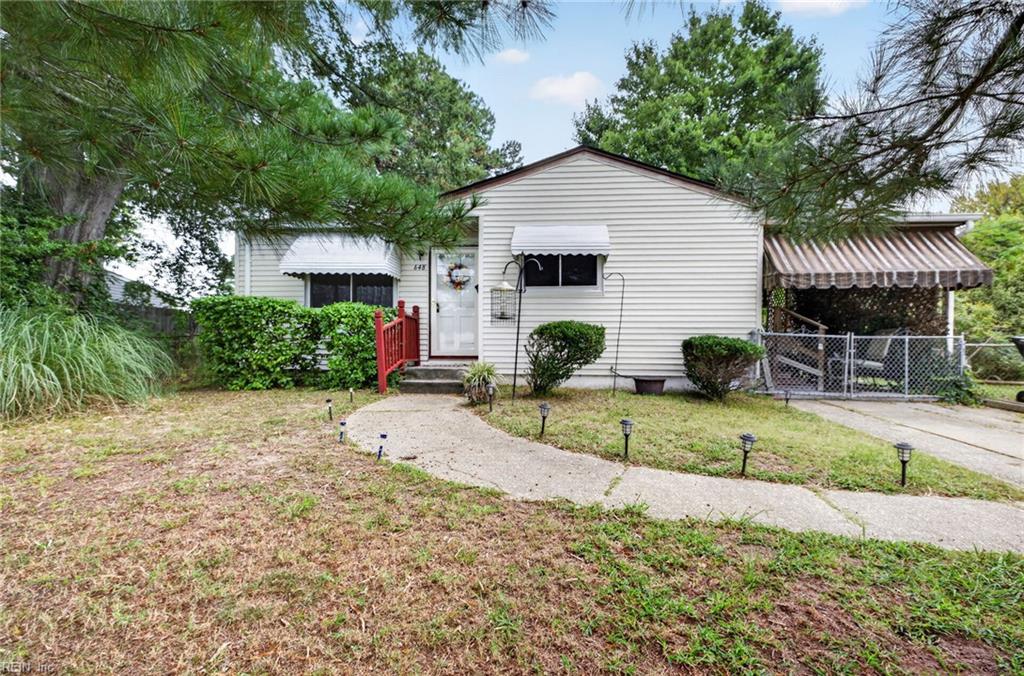 Photo of 648 Jacqueline Avenue, Virginia Beach, VA 23462 (MLS # 10655116)