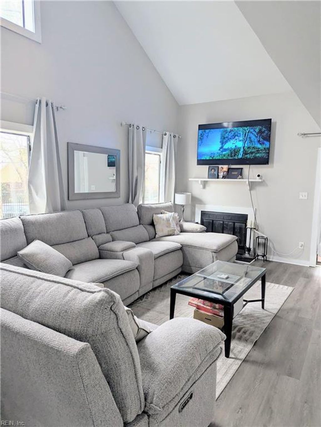 Photo of 122 Inland View Drive, Newport News, VA 23603 (MLS # 10620314)