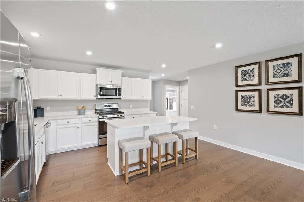 Photo of 210 Joy Lane, Suffolk, VA 23435 (MLS # 10647211)