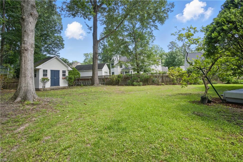 3231 Bentham LN