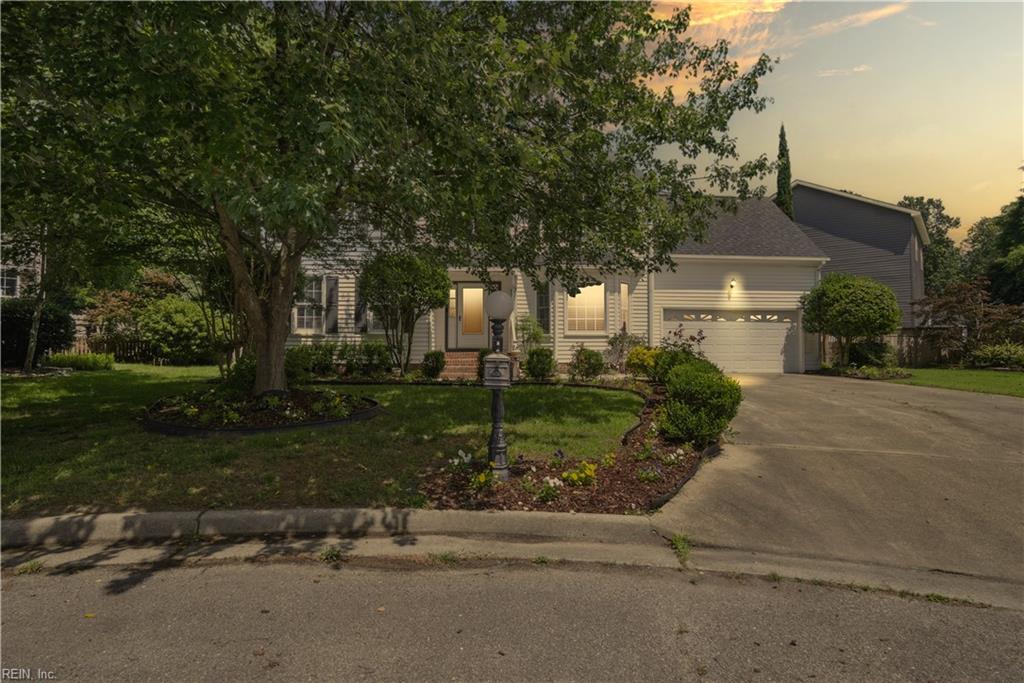 3231 Bentham LN