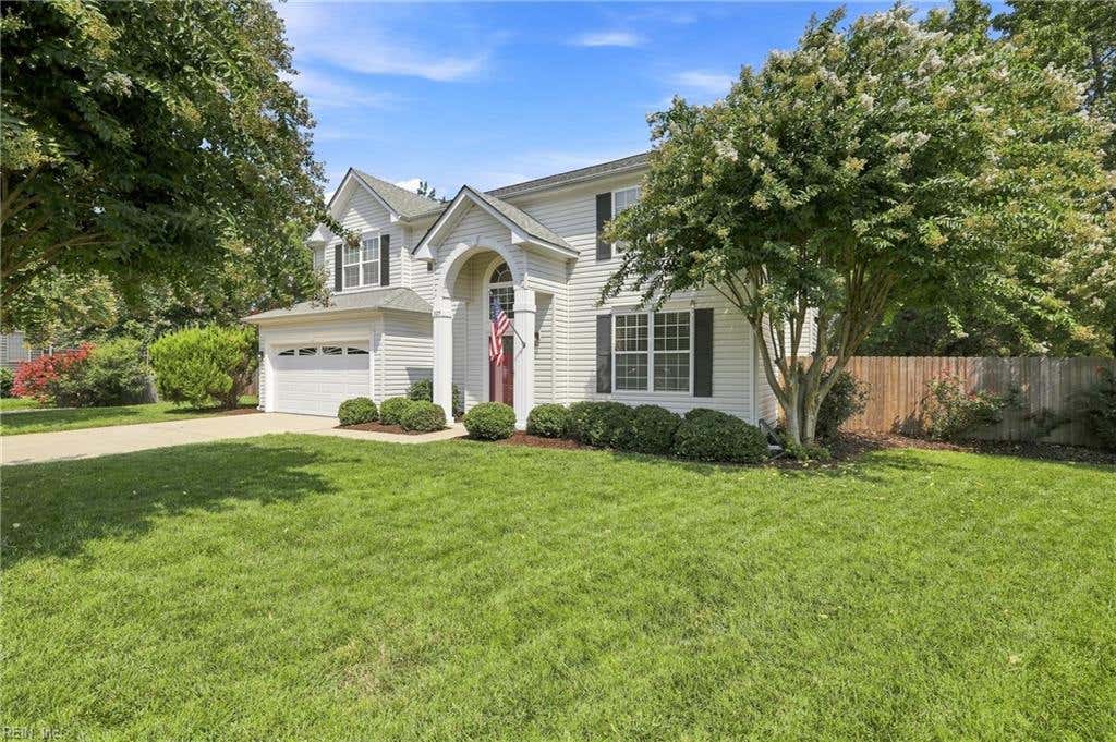 Photo of 325 Calvary Way, Smithfield, VA 23430 (MLS # 10645207)