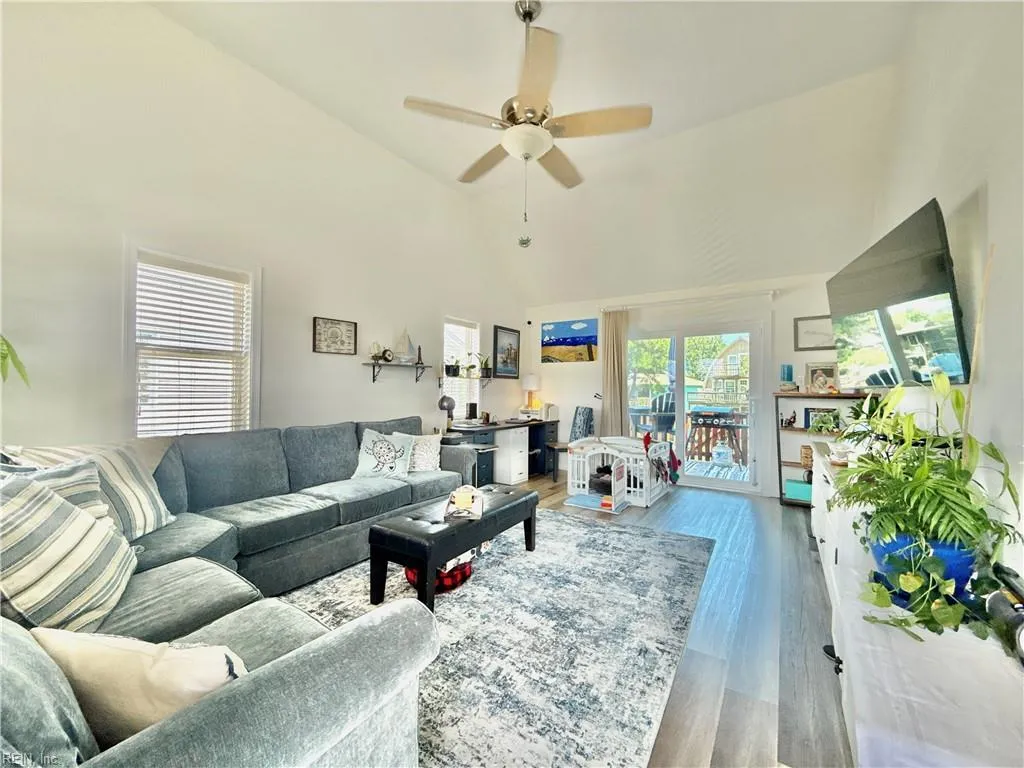 Kill Devil Hills, North Carolina 27948, United States, 3 Bedrooms Bedrooms, ,2 BathroomsBathrooms,Residential,Active,164319