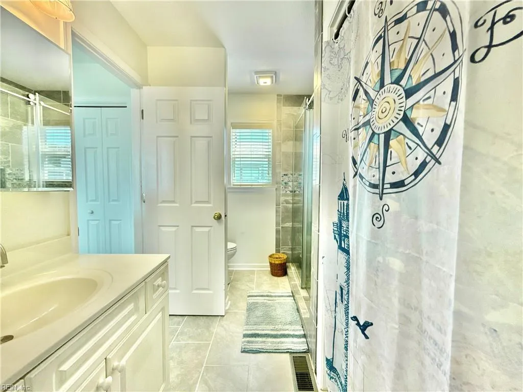 Kill Devil Hills, North Carolina 27948, United States, 3 Bedrooms Bedrooms, ,2 BathroomsBathrooms,Residential,Active,164319