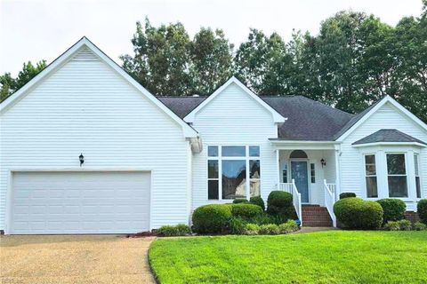 3877 Larchwood DR Virginia Beach VA 23456