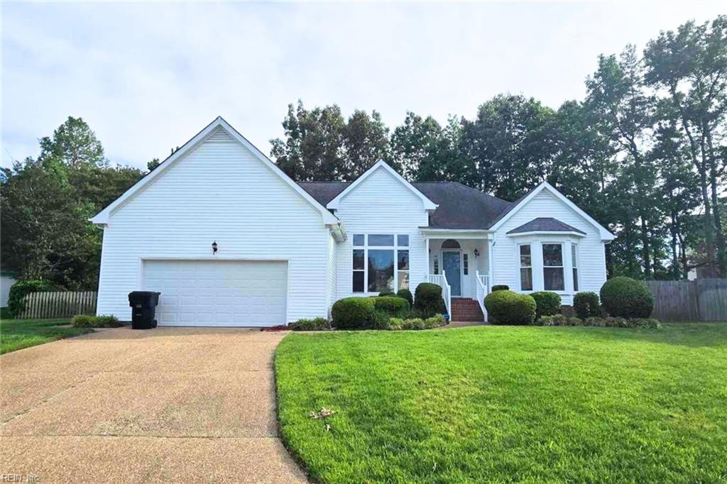 3877 Larchwood DR