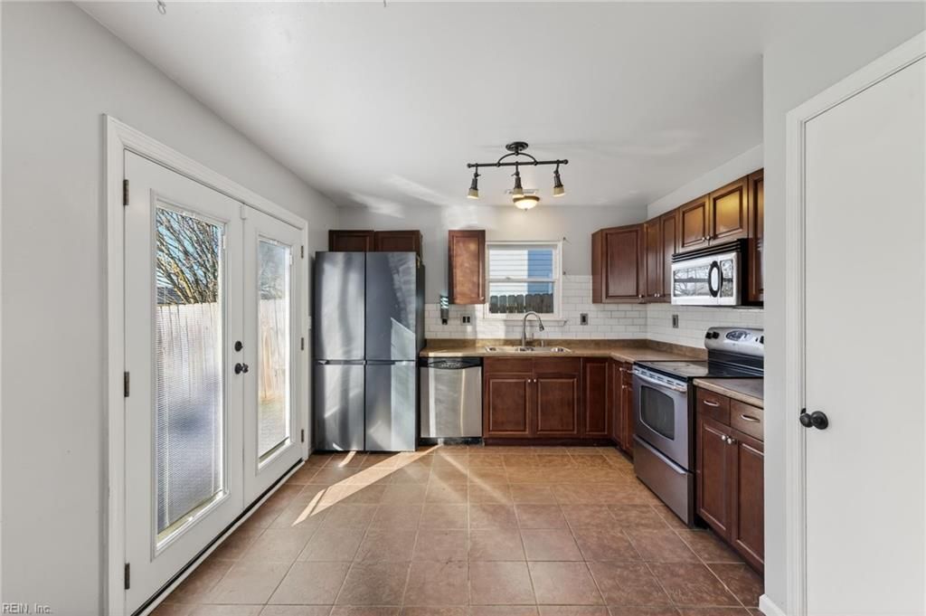 Photo of 5380 Glenville Circle, Virginia Beach, VA 23464 (MLS # 10614964)