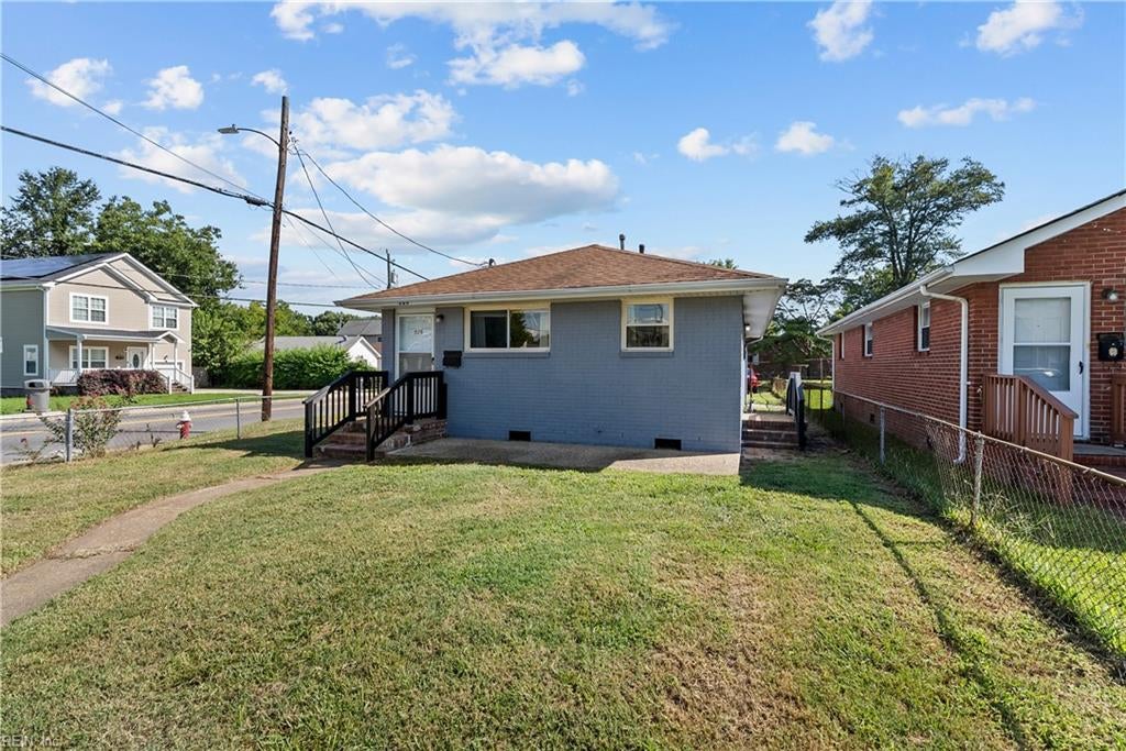 Photo of 526 Powhatan Parkway, Hampton, VA 23661 (MLS # 10651279)