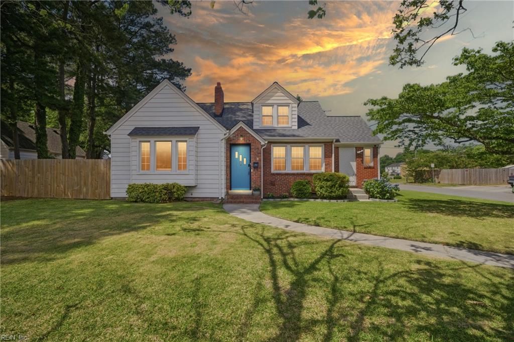 Photo of 200 Burleigh Avenue, Norfolk, VA 23505 (MLS # 10636282)