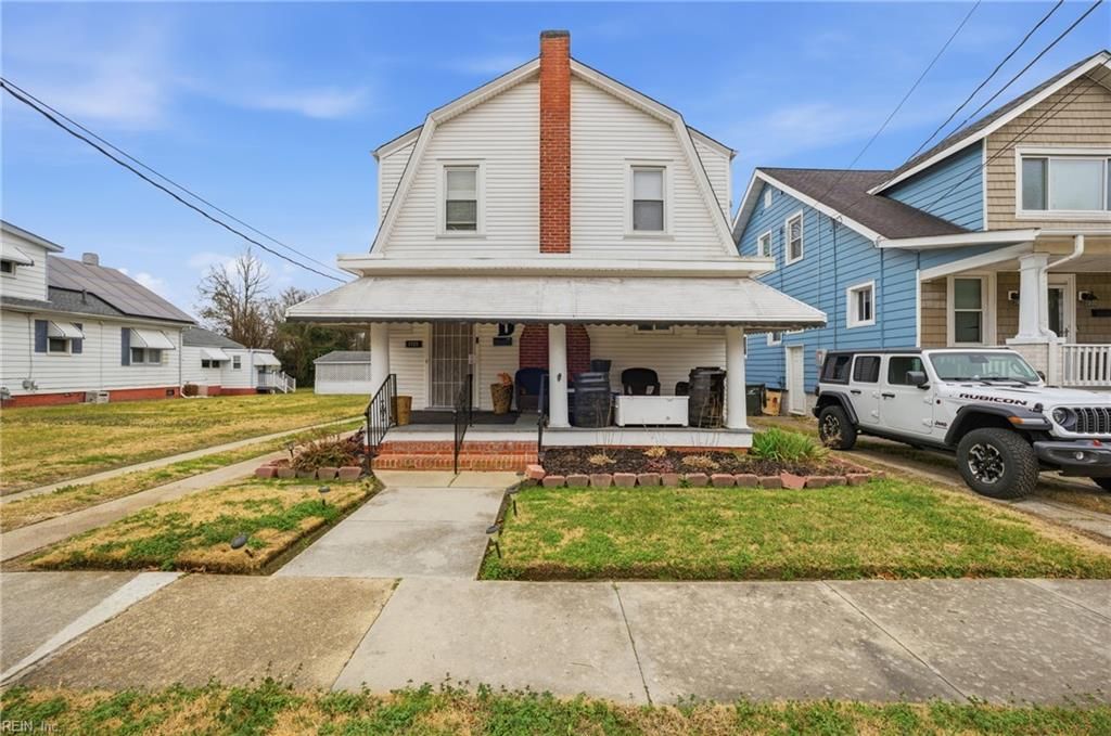 Photo of 1725 Canton Avenue, Norfolk, VA 23523 (MLS # 10616054)