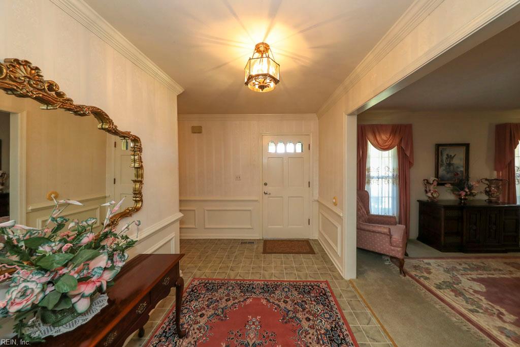 5241 Pleasant Hall CT