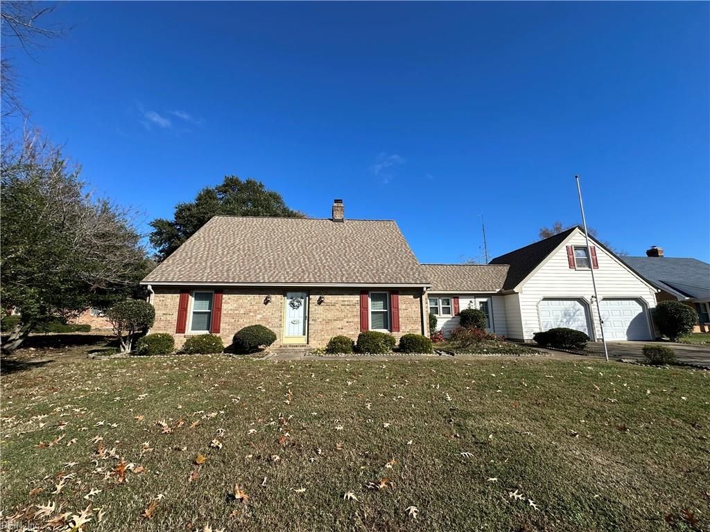 Photo of 952 Ewell Road, Virginia Beach, VA 23455 (MLS # 10612072)