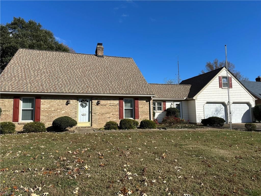 Photo of 952 Ewell Road, Virginia Beach, VA 23455 (MLS # 10612072)