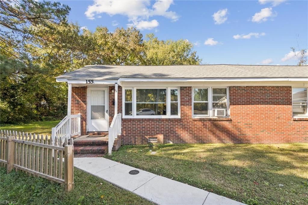 Photo of 159 Choate Street, Portsmouth, VA 23707 (MLS # 10613261)