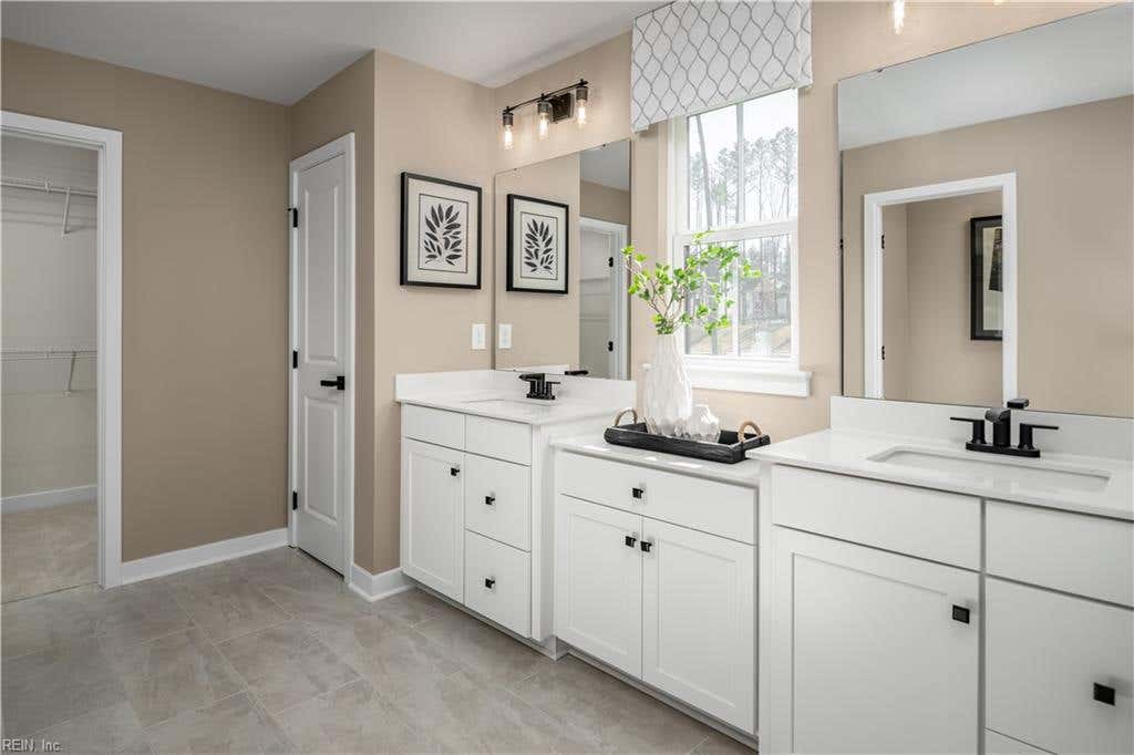 Photo of 317 Pocosin Path, Poquoson, VA 23662 (MLS # 10646238)