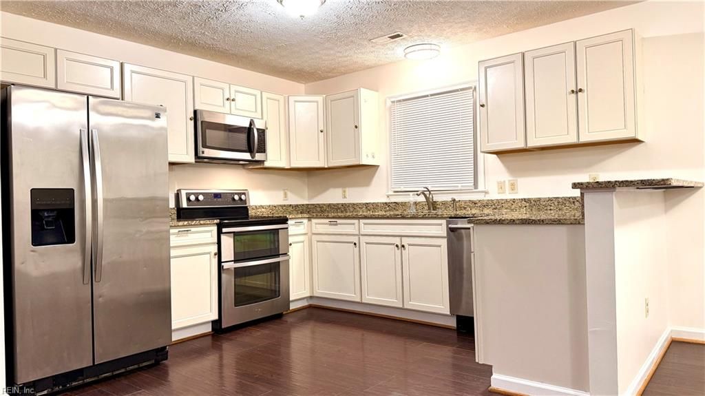 Photo of 106 Mccall Court, Hampton, VA 23666 (MLS # 10611794)