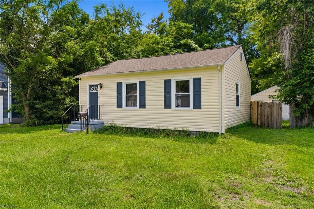 Photo of 2604 Omar Street, Chesapeake, VA 23324 (MLS # 10646149)