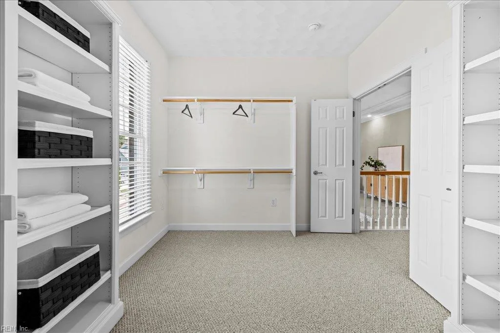 Chesapeake, Virginia 23320, United States, 4 Bedrooms Bedrooms, ,3 BathroomsBathrooms,Residential,Active,201874