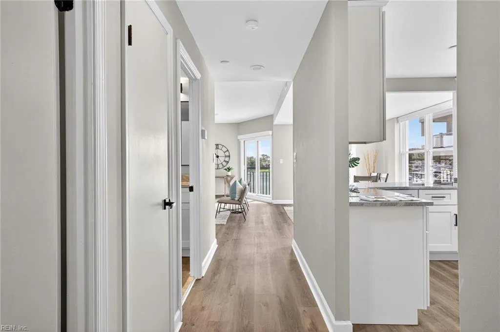 Virginia Beach, Virginia 23451, United States, 2 Bedrooms Bedrooms, ,2 BathroomsBathrooms,Residential,Pending,221392