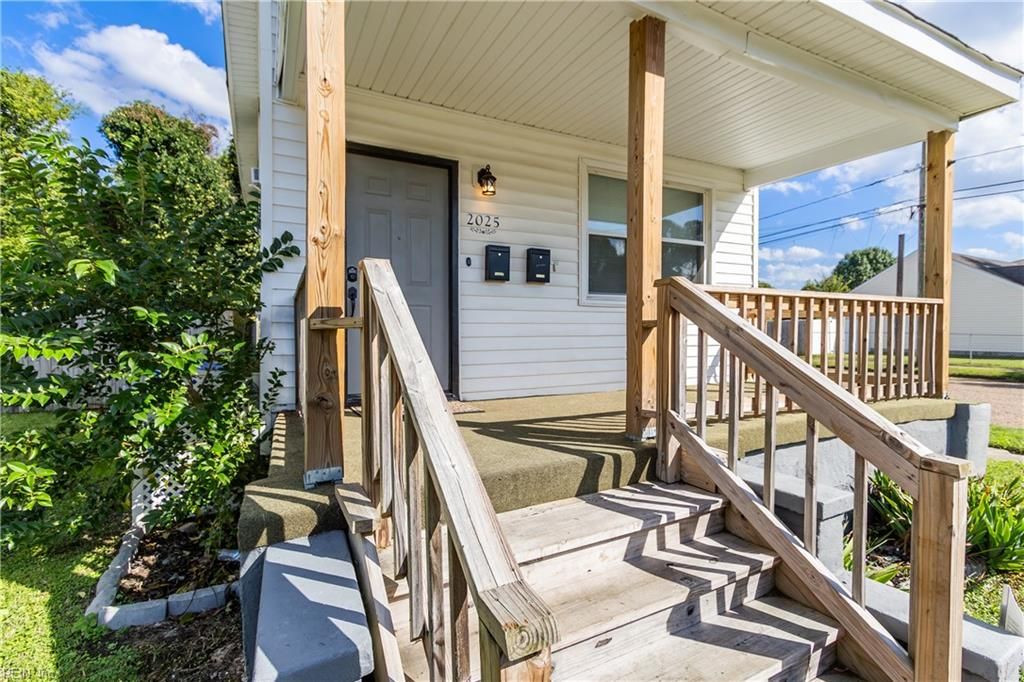 Photo of 2025 Peach Street Unit 1 Street, Portsmouth, VA 23704 (MLS # 10612088)