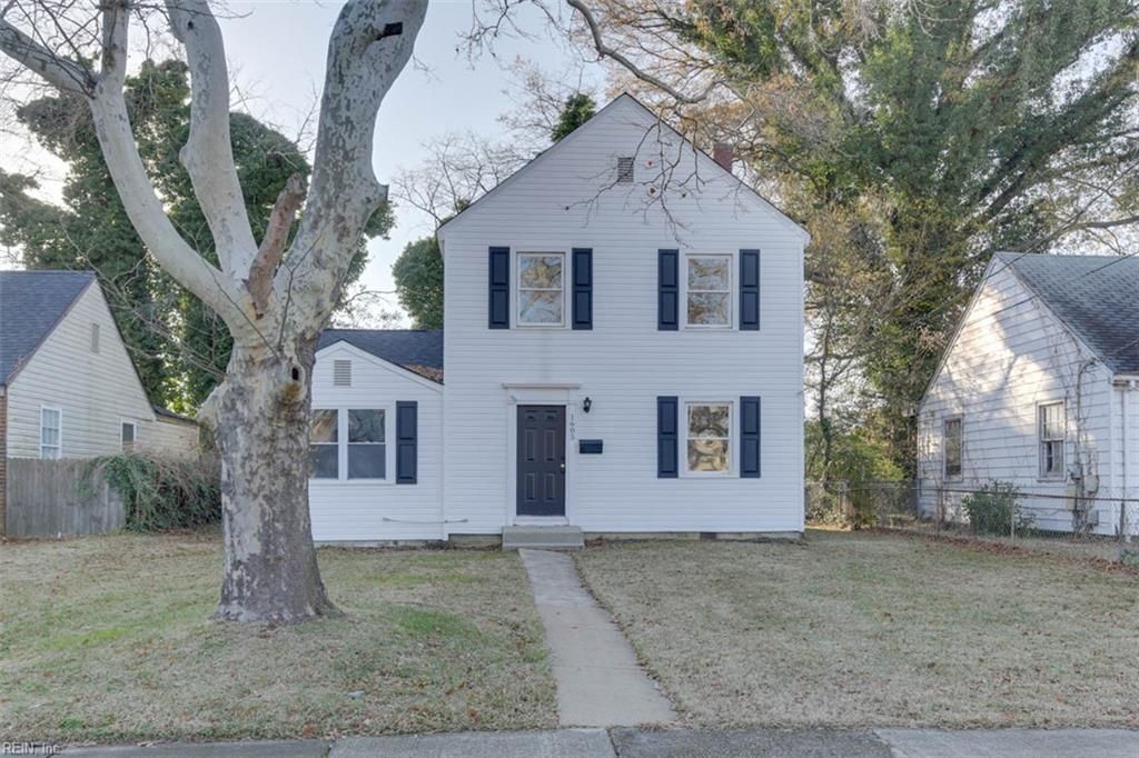 Photo of 1605 Rolfe Place, Newport News, VA 23607 (MLS # 10614285)