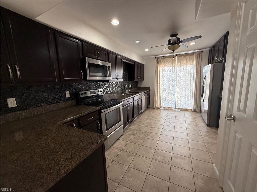 Photo of 1621 Rechter Court, Virginia Beach, VA 23454 (MLS # 10629989)