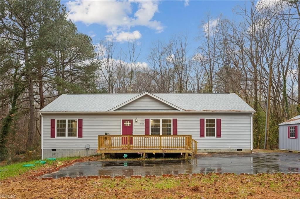 Photo of 5738 Hickory Fork Road, Gloucester, VA 23061 (MLS # 10612965)