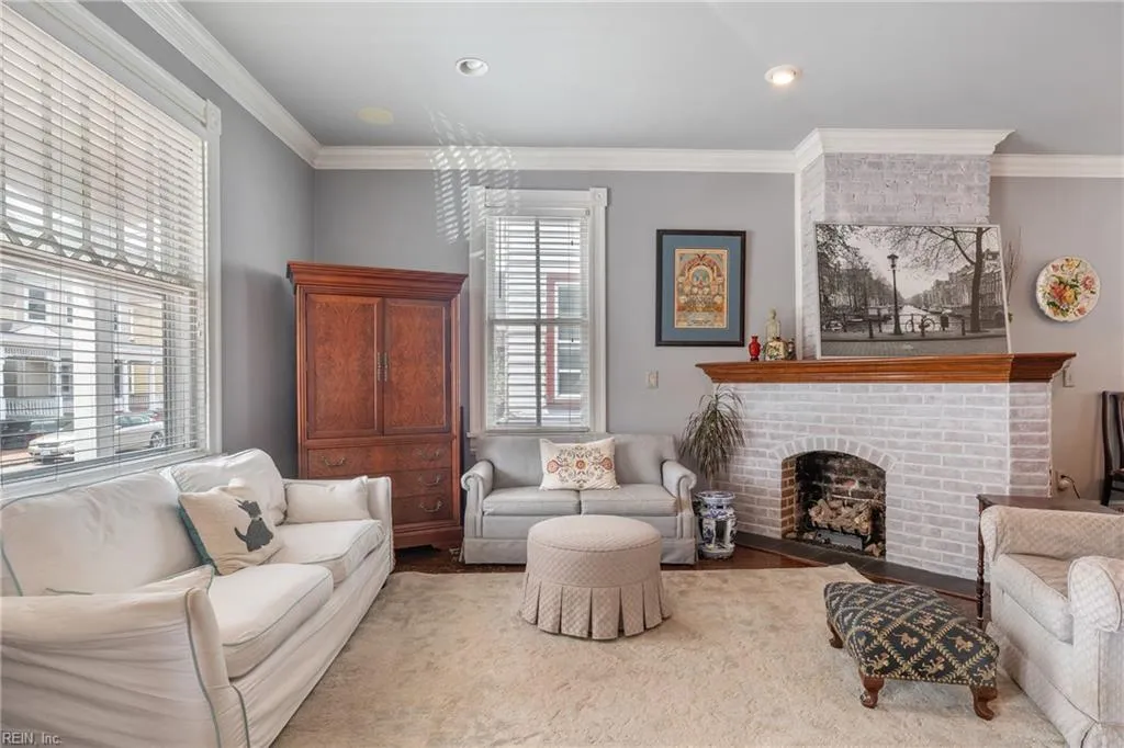 Portsmouth, Virginia 23704, United States, 4 Bedrooms Bedrooms, ,4 BathroomsBathrooms,Residential,Active,136273