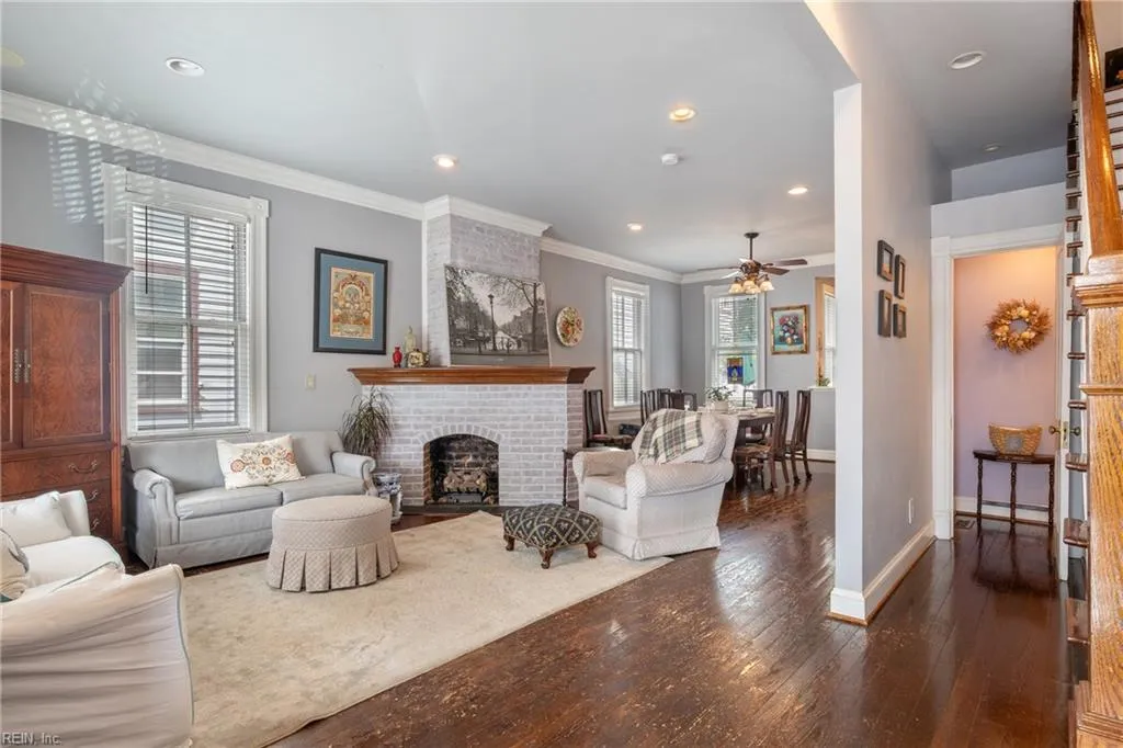 Portsmouth, Virginia 23704, United States, 4 Bedrooms Bedrooms, ,4 BathroomsBathrooms,Residential,Active,136273