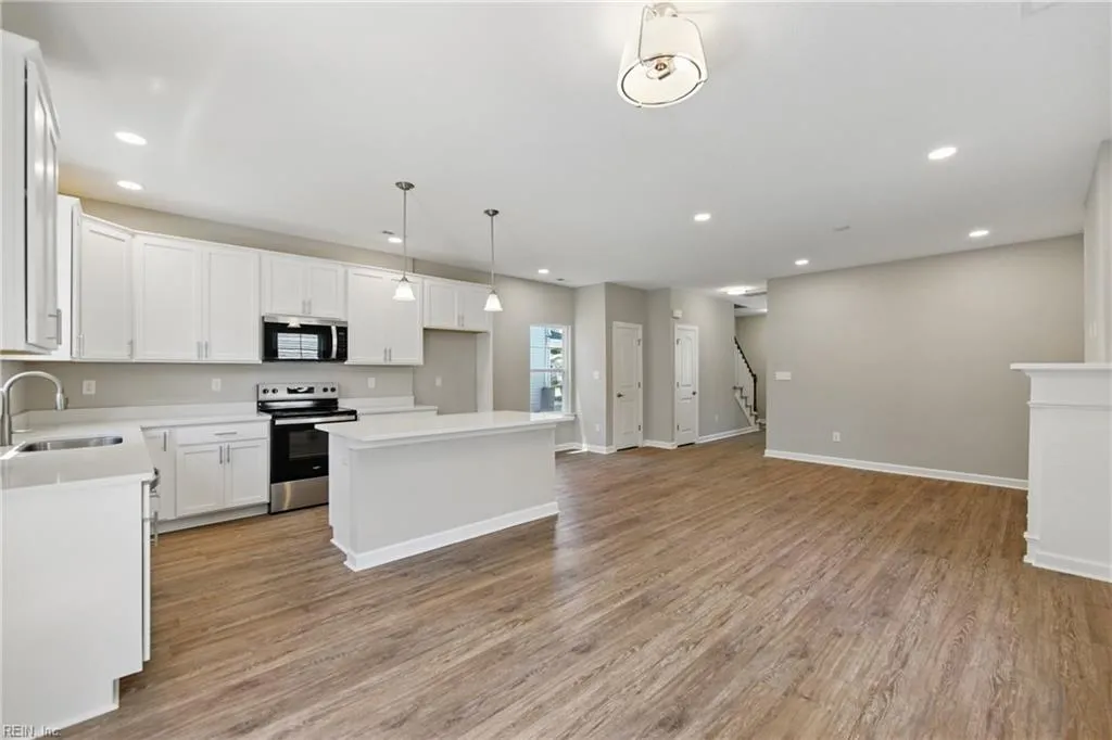 Norfolk, Virginia 23513, United States, 4 Bedrooms Bedrooms, ,3 BathroomsBathrooms,Residential,Active,125792