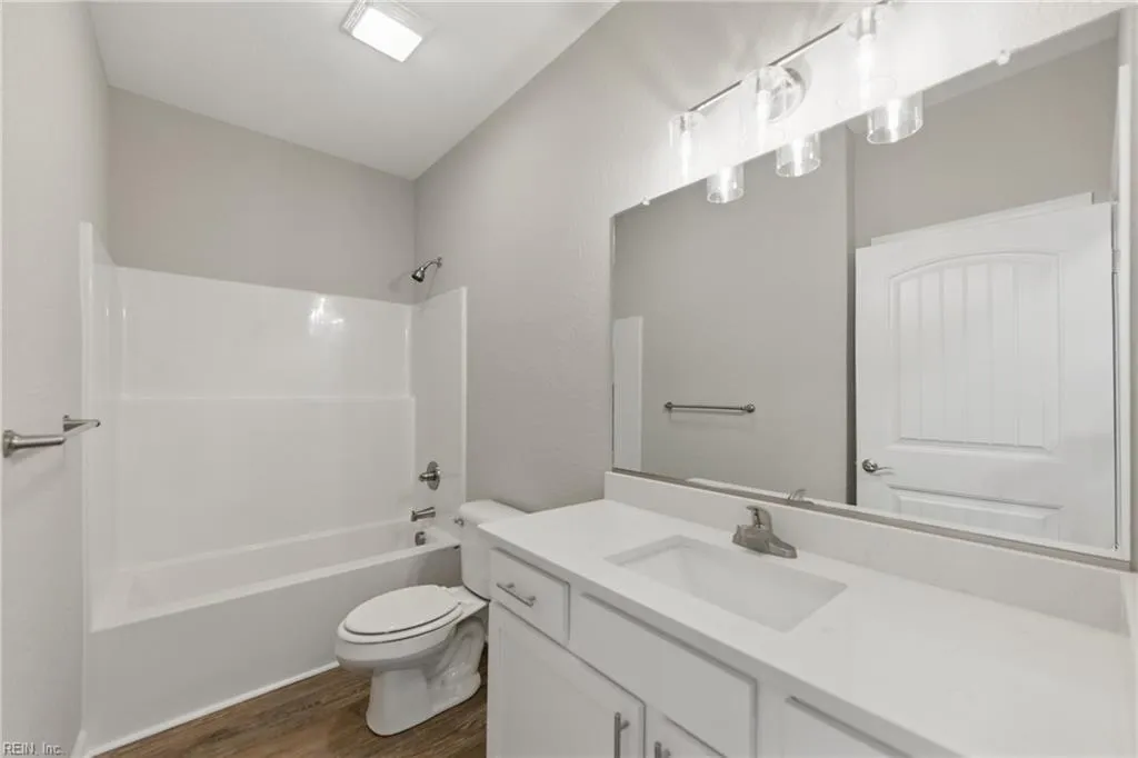 Norfolk, Virginia 23513, United States, 4 Bedrooms Bedrooms, ,3 BathroomsBathrooms,Residential,Active,125792